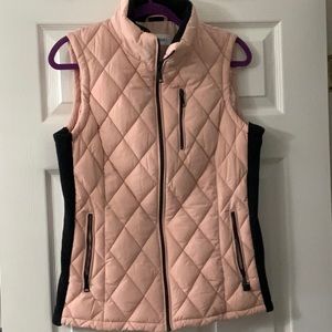 Calvin Klein Women's Solid Quilt Vest Blush/Black Medium